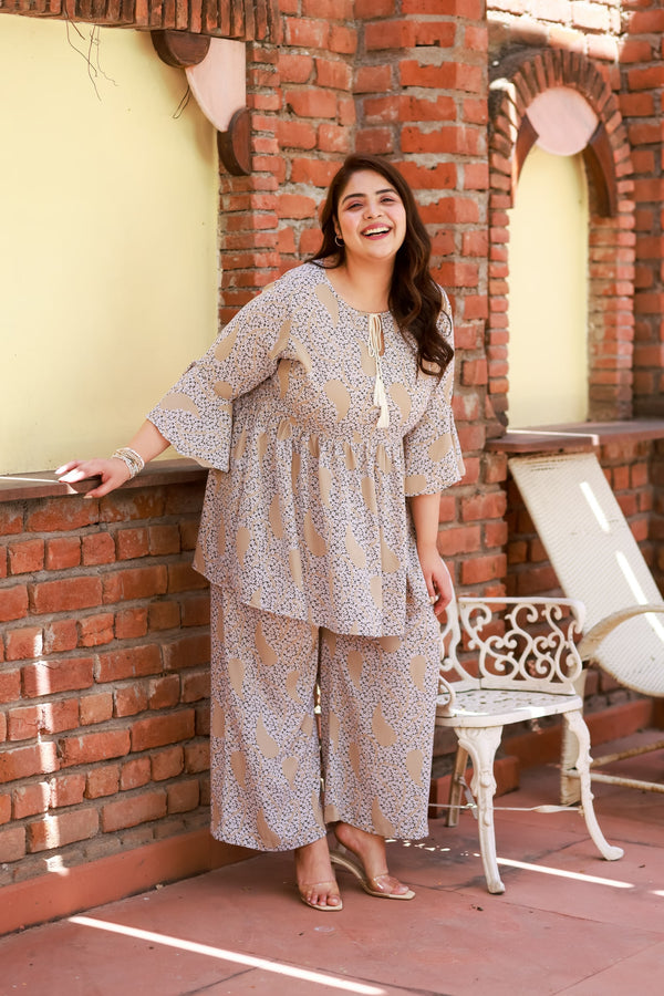 Plus Size Fresh Bloom Beige Paisley Co-ord Set