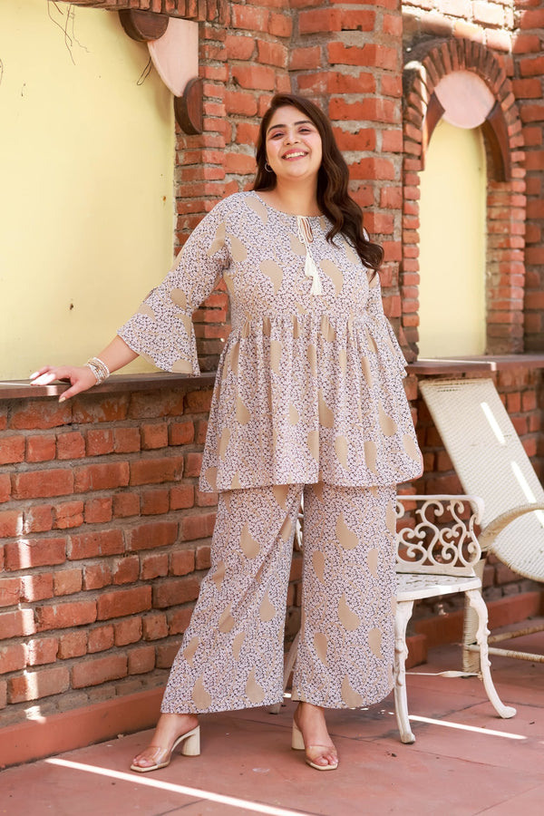 Plus Size Fresh Bloom Beige Paisley Co-ord Set