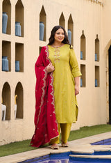 Plus Size Parrot Green Silk Kurta Set with Magenta Dupatta