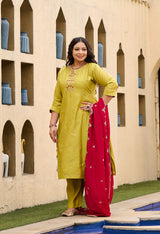 Plus Size Parrot Green Silk Kurta Set with Magenta Dupatta