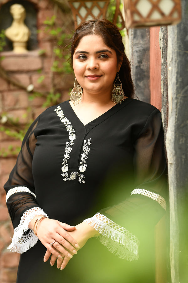 Plus Size Magical Black Pakistani Embellished Kurta Set